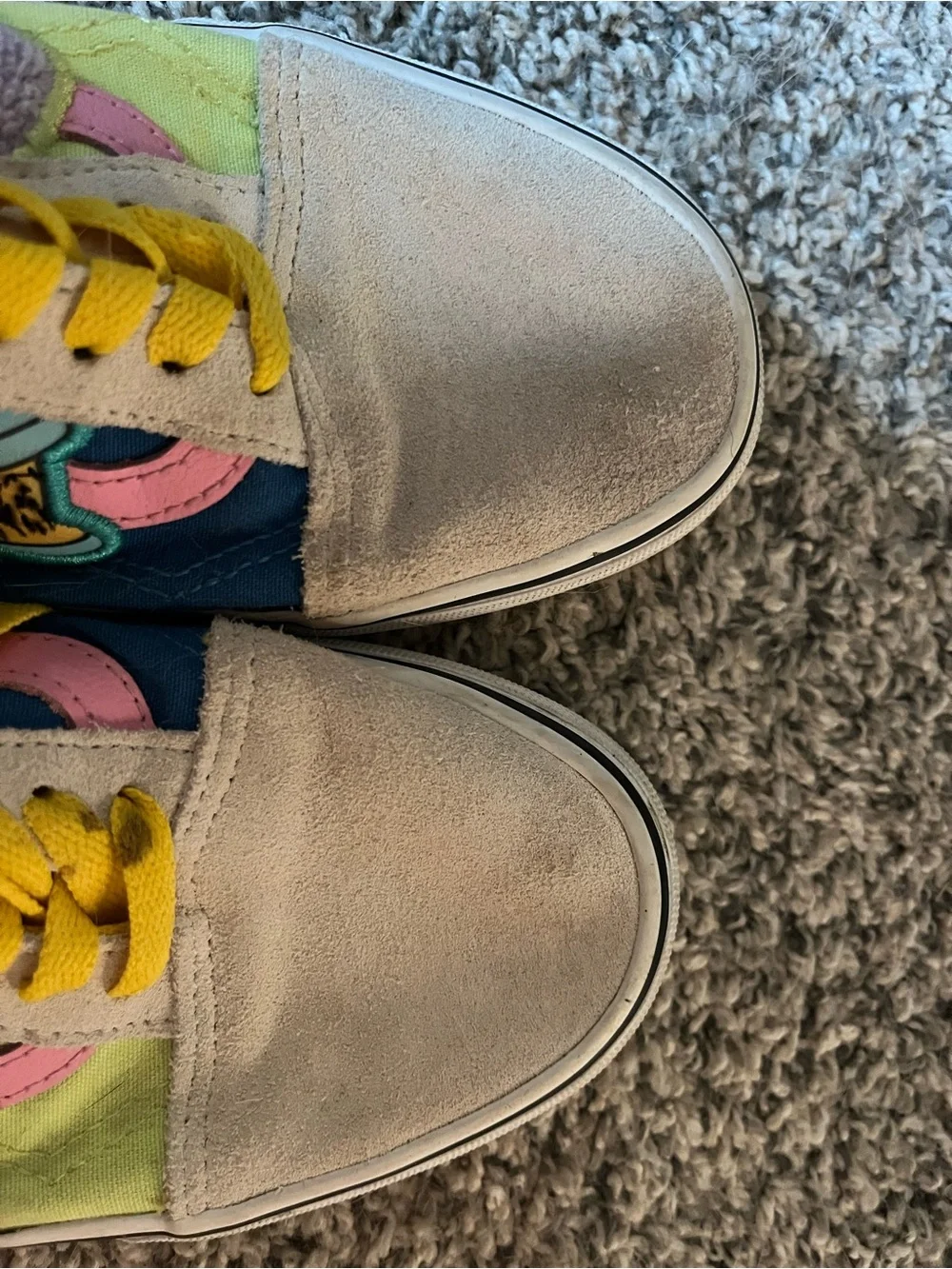 Women’s vans old skool limited edition the Simpsons “The Bouviers” sneakers